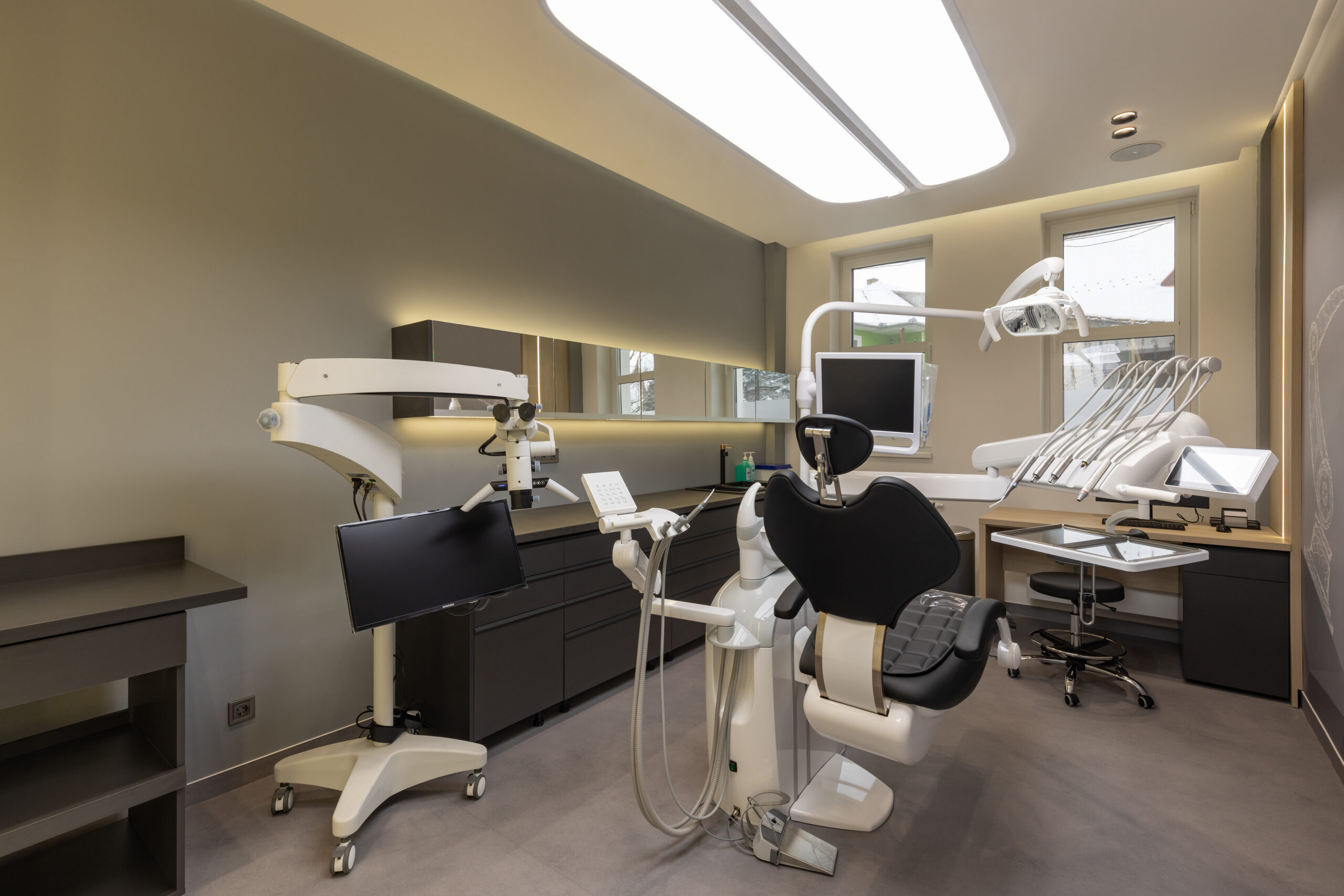 Dr. General Anesthesia